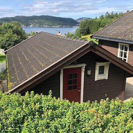 Apartamento Stille Og Landlig, Men Sentrumsnaer Leilighet Namsos Exterior foto