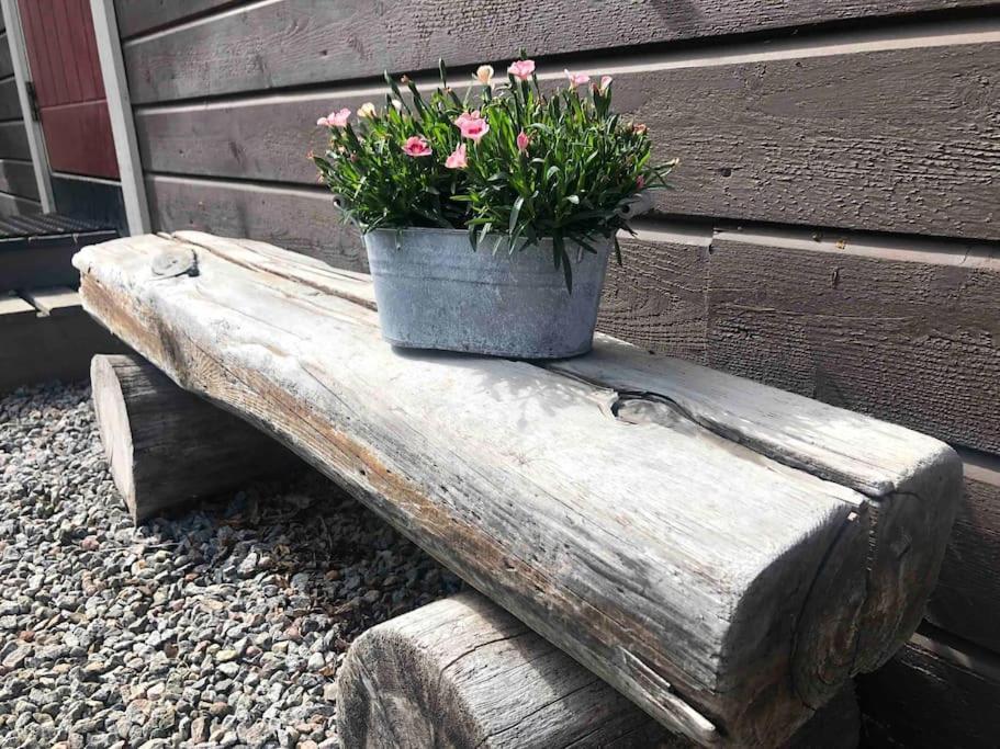 Apartamento Stille Og Landlig, Men Sentrumsnaer Leilighet Namsos Exterior foto